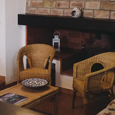 Hébergement de vacances Casa Gerhard A 3 Km Da Santa Teresa Loc Ruoni *